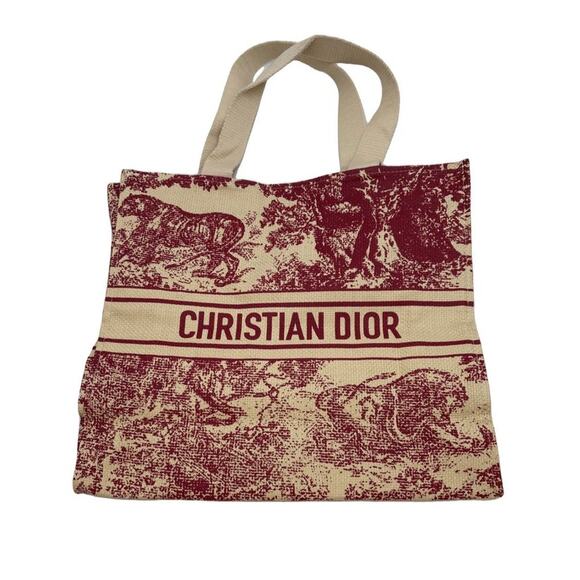 Authentic Christian Dior Red Straw Tote Bag – Reusable, Chic & Stylish - Picture 1 of 3